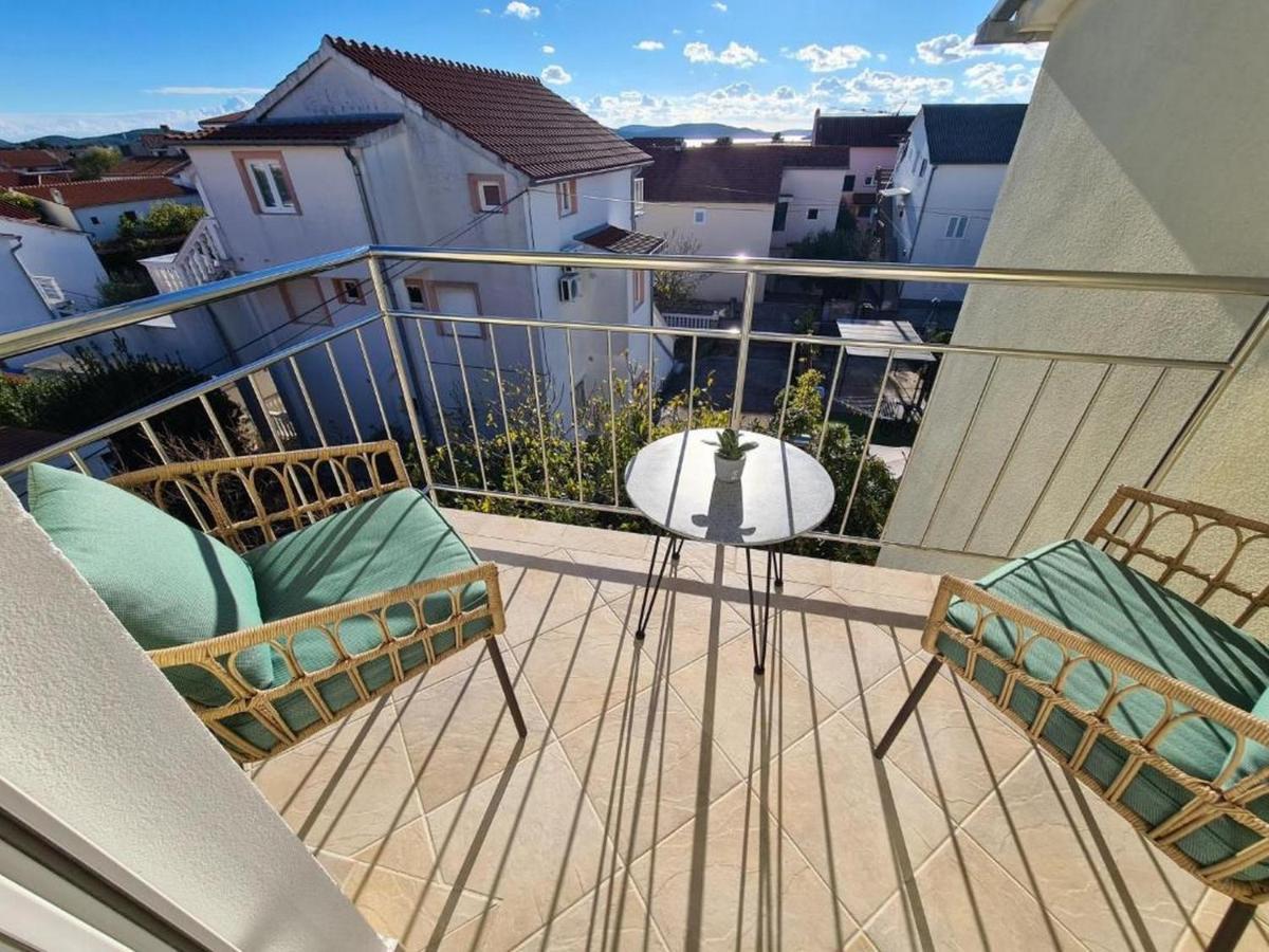 Villa Neda Vodice Luaran gambar