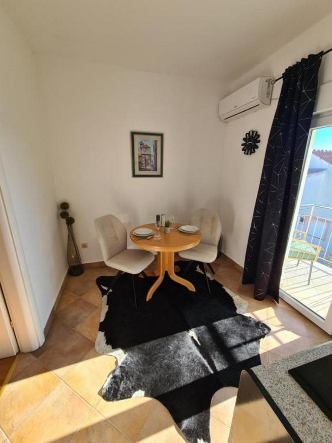Villa Neda Vodice Luaran gambar