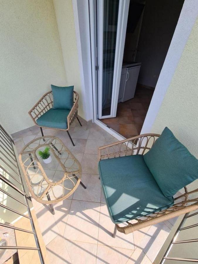 Villa Neda Vodice Luaran gambar