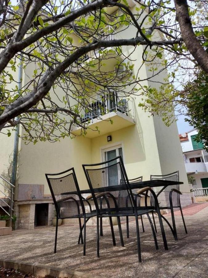 Villa Neda Vodice Luaran gambar