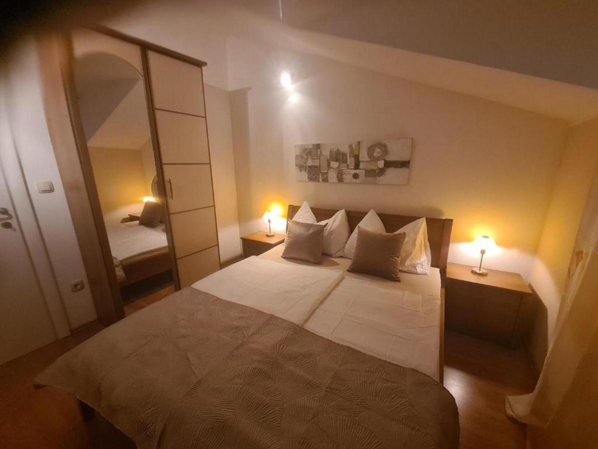 Villa Neda Vodice Luaran gambar