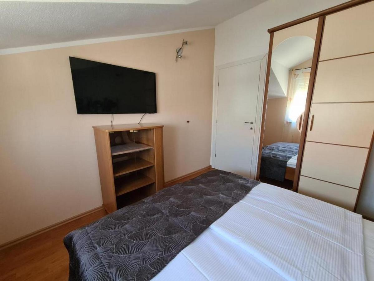 Villa Neda Vodice Luaran gambar
