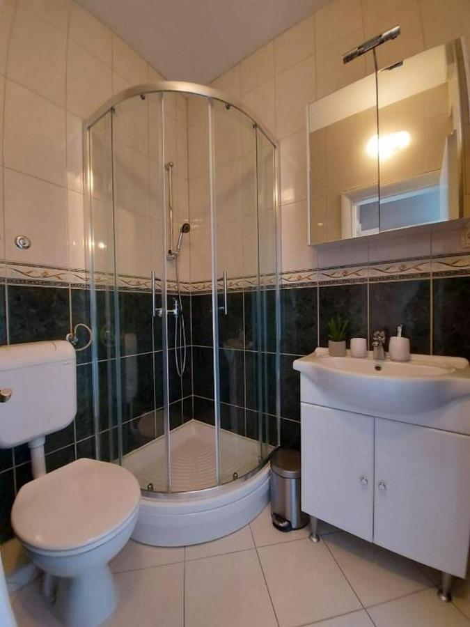 Villa Neda Vodice Luaran gambar