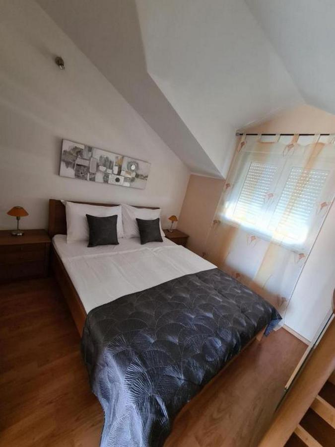 Villa Neda Vodice Luaran gambar